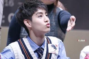 王嘉尔圈外女友爆料视频,揭秘明星背后的情感世界  第2张